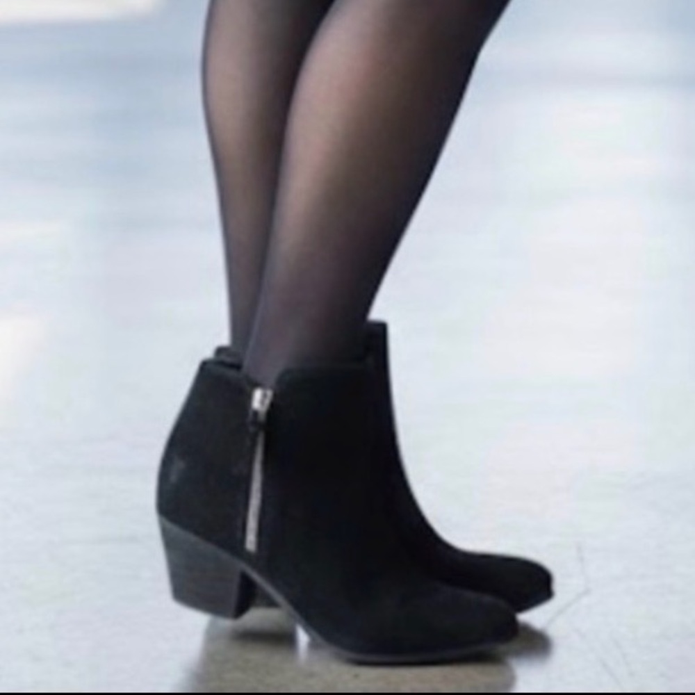 Women's Frye Judy Double Zip Bootie Black Suede Ankle Boots Size